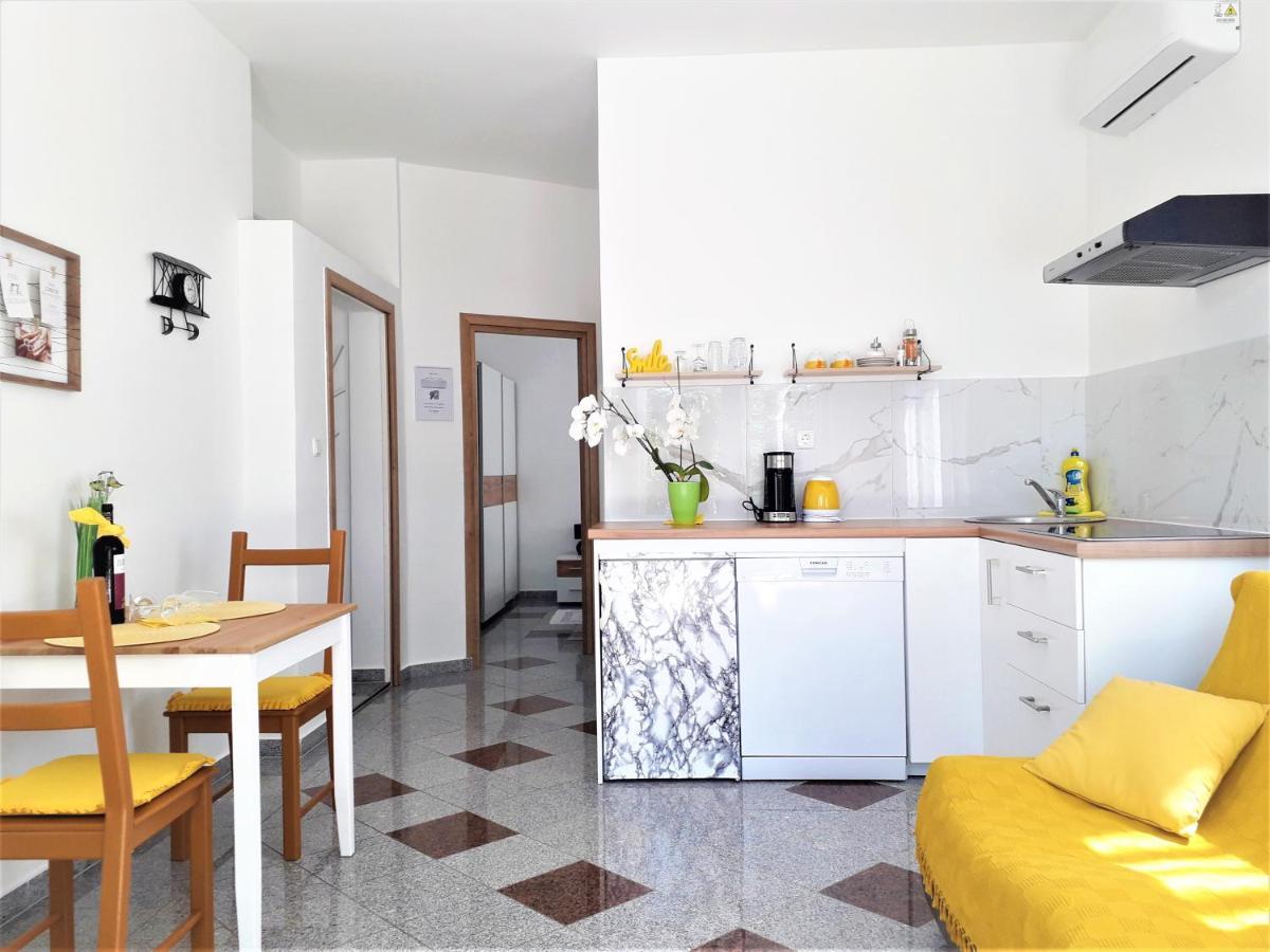 Appartement A.B.Kvarner à Rijeka Extérieur photo